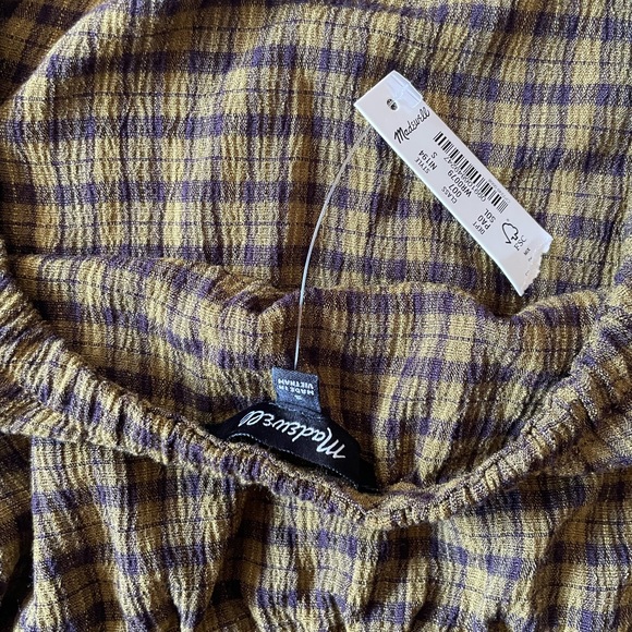 Tie-Back Cutout Top in Plaid - Picture 6 of 8